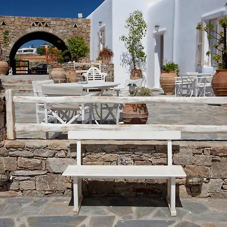 Eleni's Village Apartment